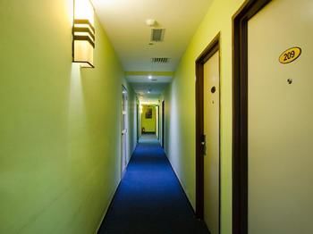 8 Days Boutique Hotel @ Mount Austin Jb Johor Bahru Exterior photo